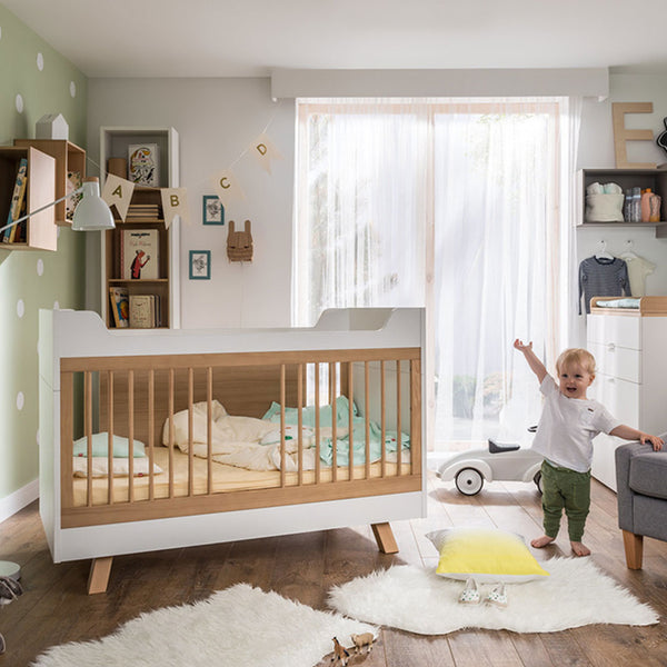 4You Convertible Cot Bed (70X140) - White & Oak.